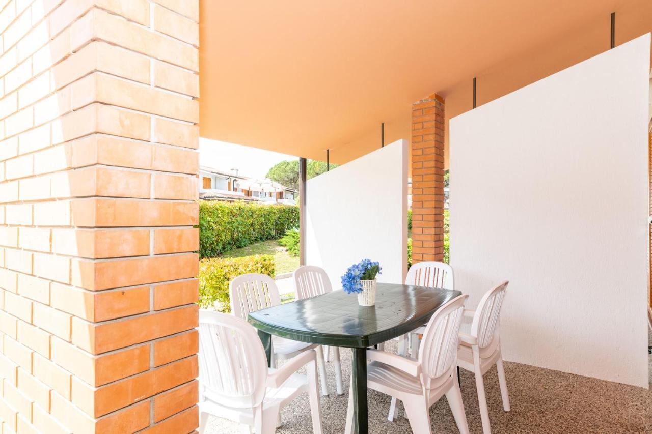 Sole B Apartment Bibione Bagian luar foto