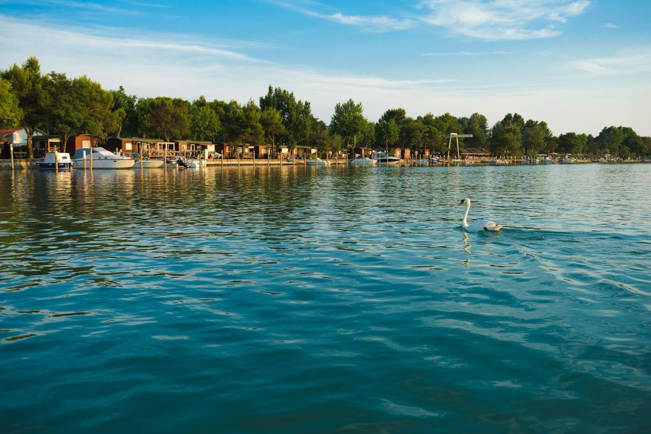 Sole B Apartment Bibione Bagian luar foto